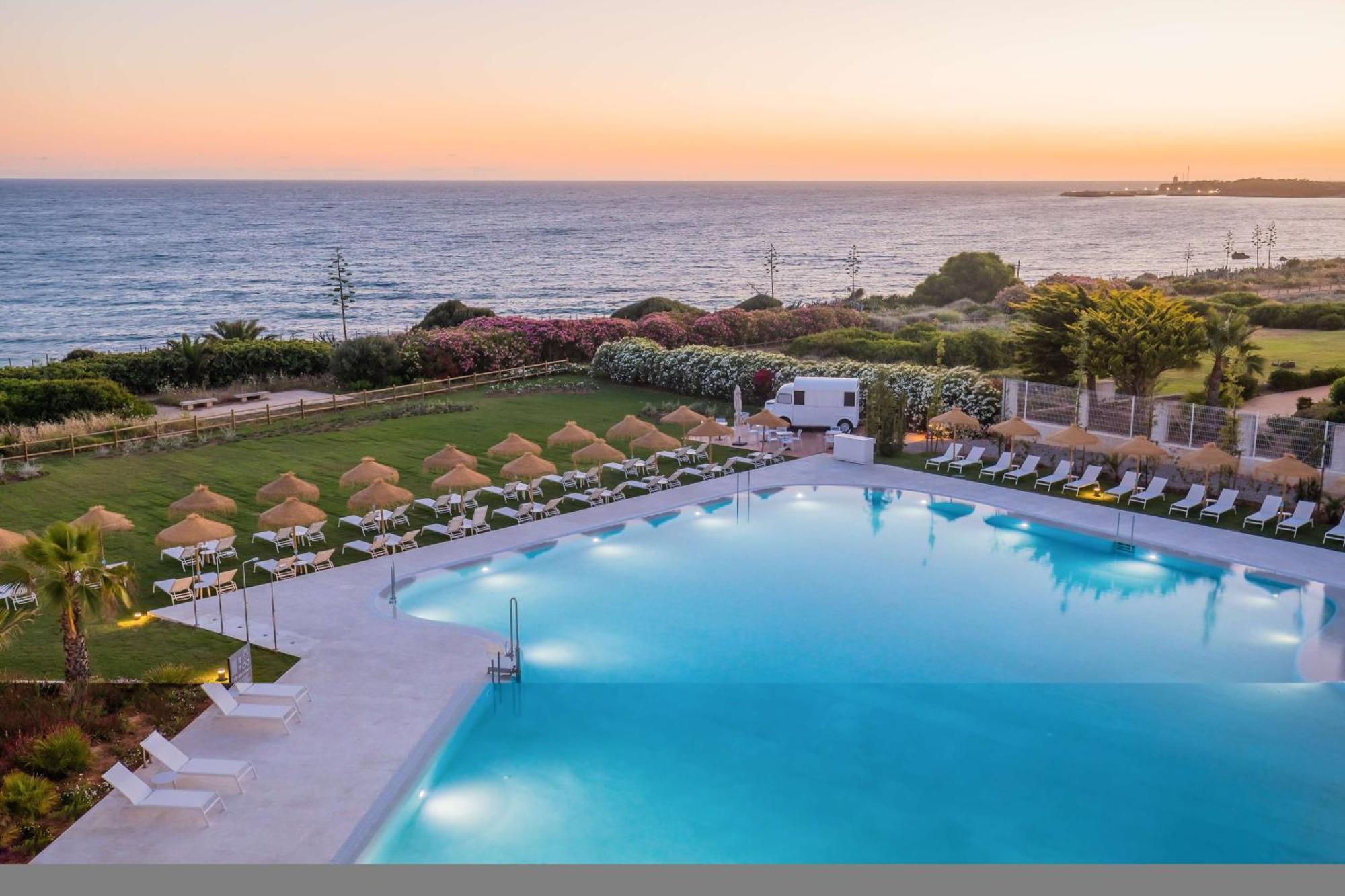 Barcelo Conil Playa - Adults Recommended Hotel 4*